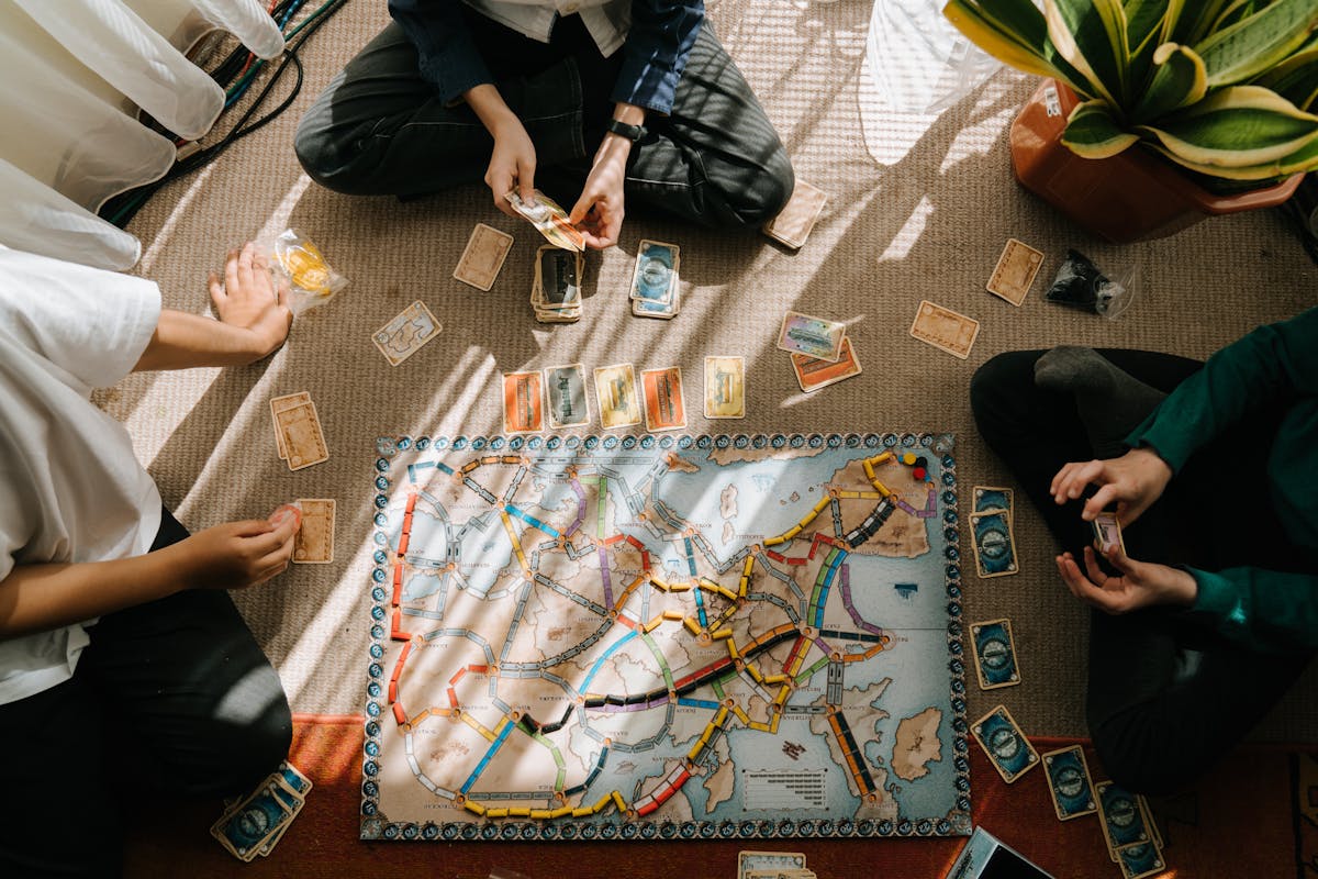 Spirit Island Lightning's Swift Strike — players coordinating spirit powers around the island board